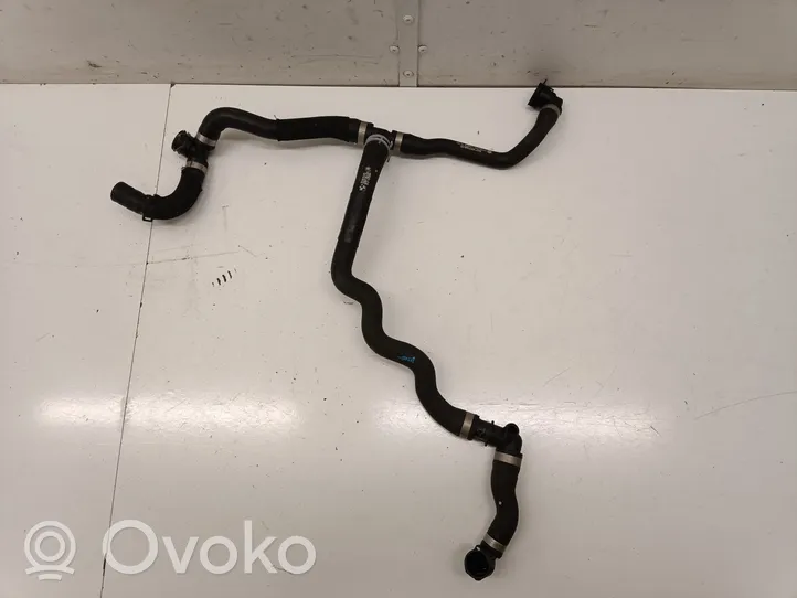 Mini Cooper Countryman F60 Tuyau de liquide de refroidissement moteur 9367389