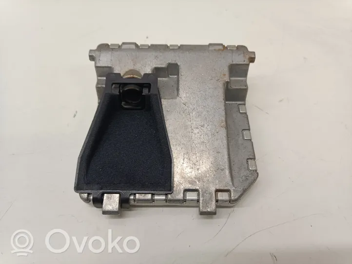 Mercedes-Benz E A207 Frontkamera Windschutzscheibe Frontscheibe A0009050438