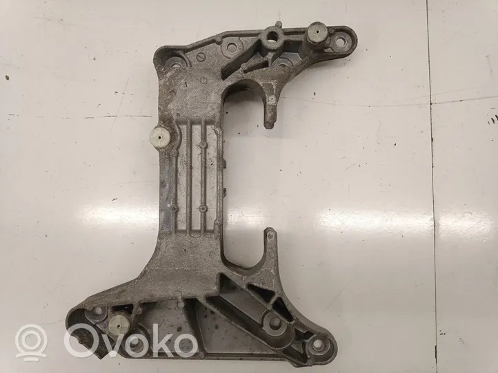 BMW 5 G30 G31 Supporto di montaggio scatola del cambio 9485334