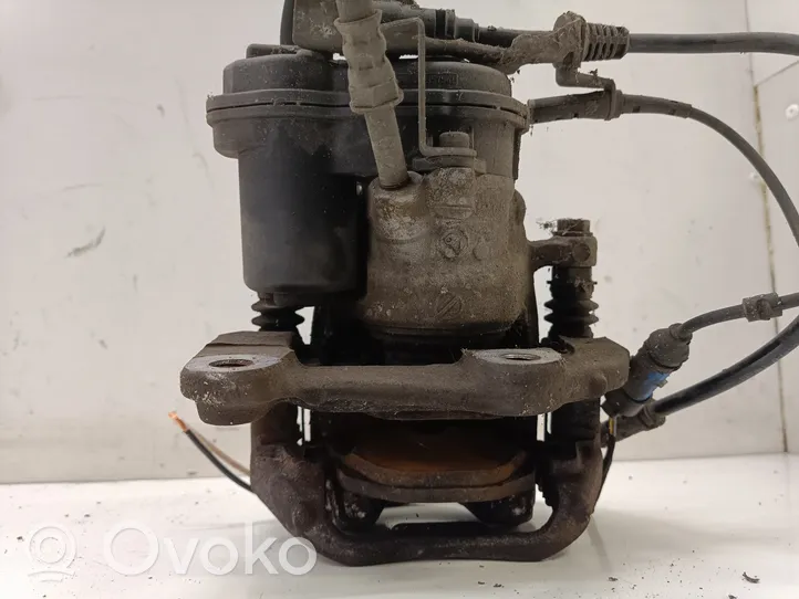 BMW 5 G30 G31 Caliper del freno trasero 