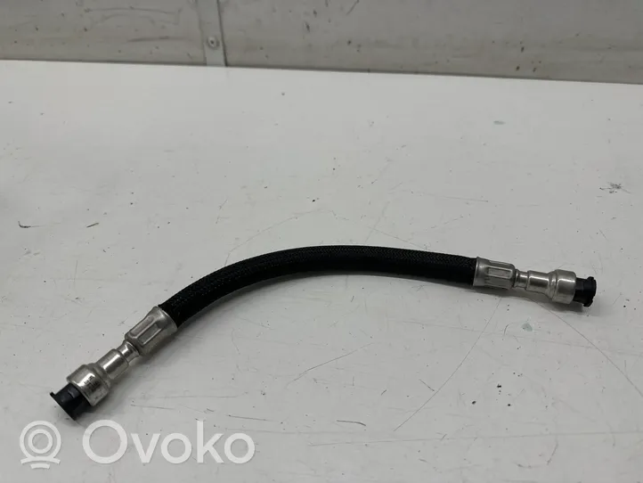 BMW 3 F30 F35 F31 Linea/tubo flessibile di ritorno del carburante 