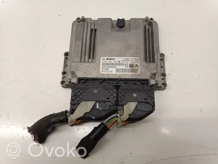 Peugeot 2008 II Dzinēja vadības bloks 9841351080