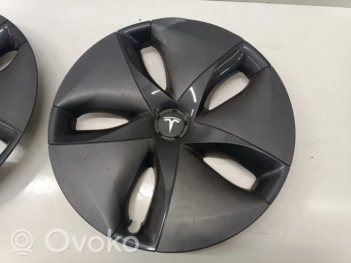 Tesla Model 3 18 Zoll Radkappe 