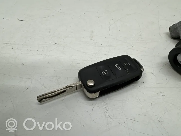 Volkswagen Polo V 6R Ignition lock contact 5K0837202