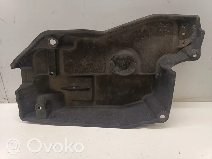 Lexus NX Vidurinė dugno apsauga 5816578010