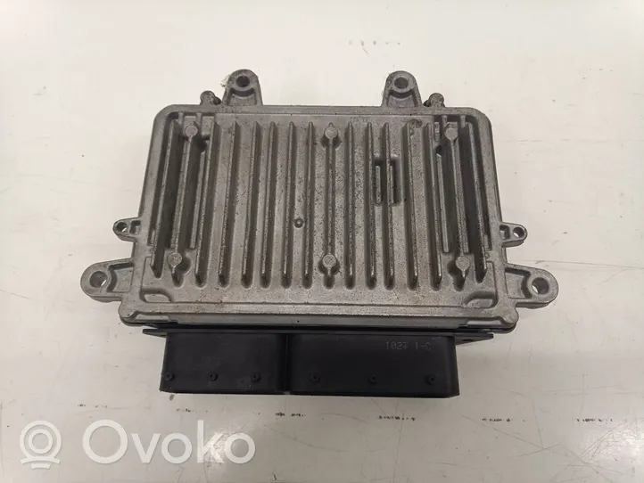 Mercedes-Benz B W246 W242 Variklio valdymo blokas A6401508879