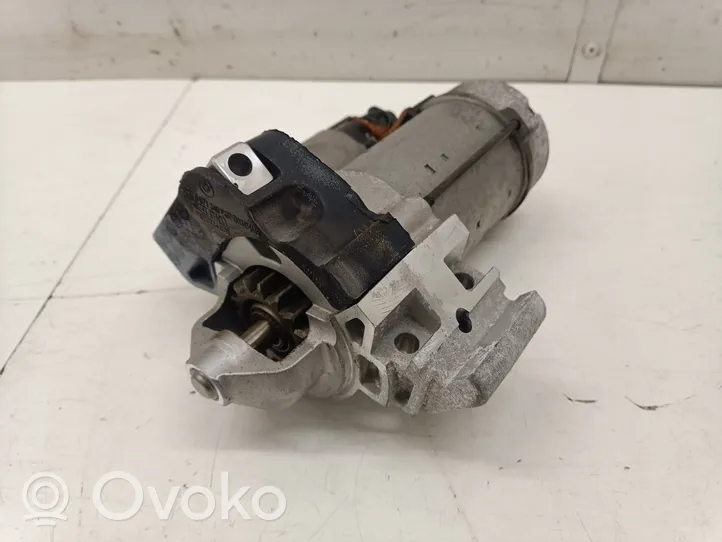 BMW 3 G20 G21 Starter motor 8687064