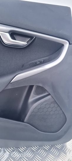 Volvo V40 Rivestimento del pannello della portiera posteriore 