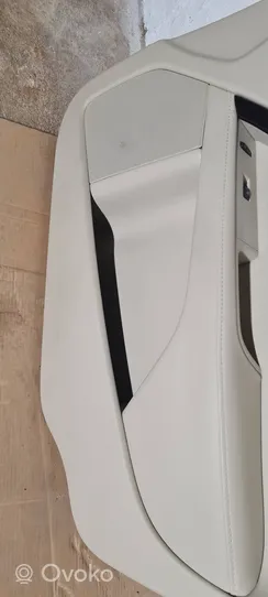 Volvo XC70 Garniture de panneau carte de porte avant 3981739
