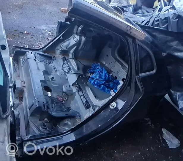 Volvo V40 Perän korin osa 