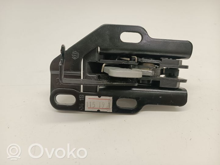 Peugeot Partner III Rear door lock 