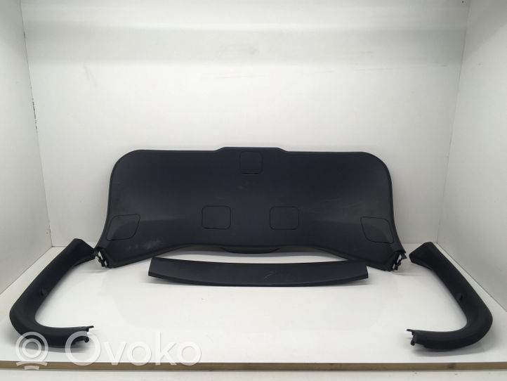 Toyota C-HR Rivestimento portellone posteriore/bagagliaio 64781F4010