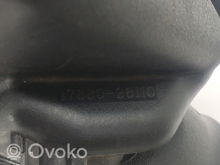 Toyota RAV 4 (XA40) Tubo di aspirazione dell’aria 1788036110