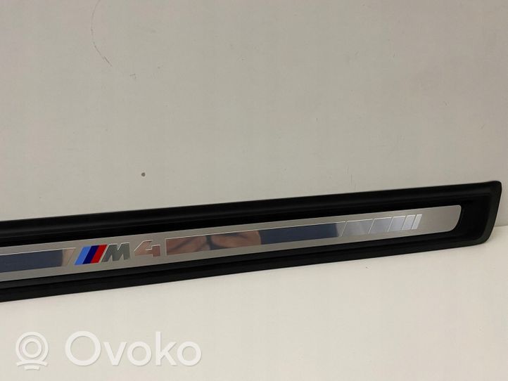 BMW M4 G82 G83 Copertura del rivestimento del sottoporta anteriore 8075024