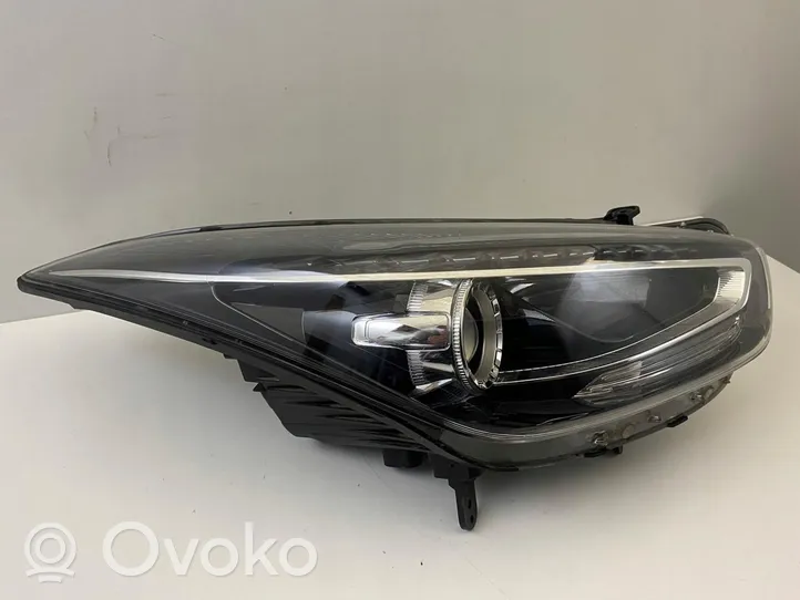 Hyundai i40 Lampa przednia 92102-3ZXXX