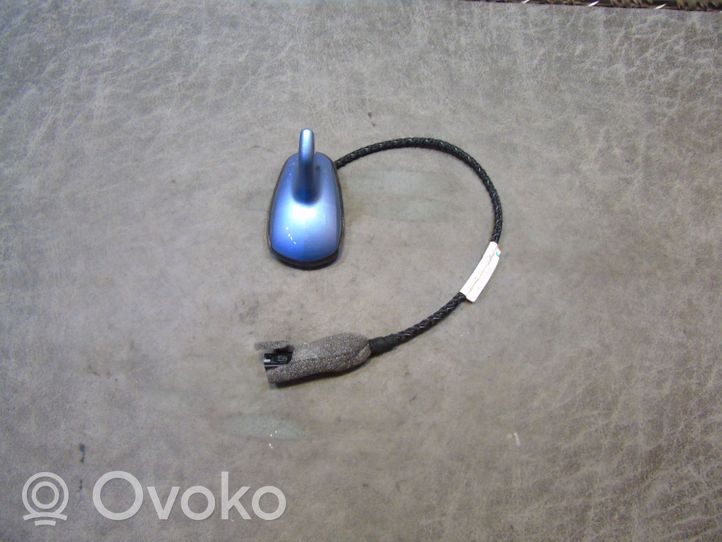 Mercedes-Benz E W211 Antenna GPS A2118208375