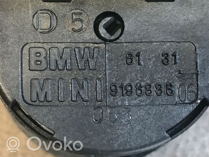 BMW 3 E90 E91 Passenger airbag on/off switch 9196886
