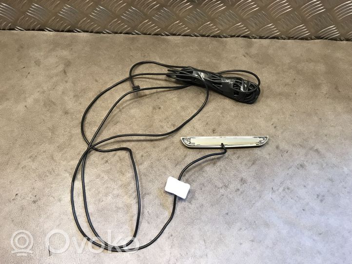 Mercedes-Benz E A207 Antenna GPS 7521122