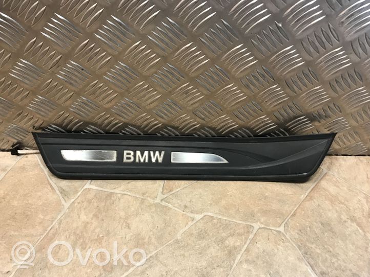 BMW 5 GT F07 Listwa progowa tylna 7193475