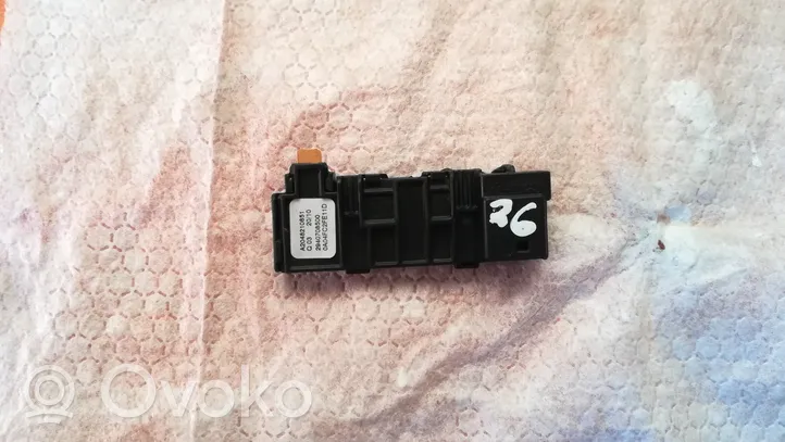 Mercedes-Benz C W204 Sensore della temperatura esterna A2048210851