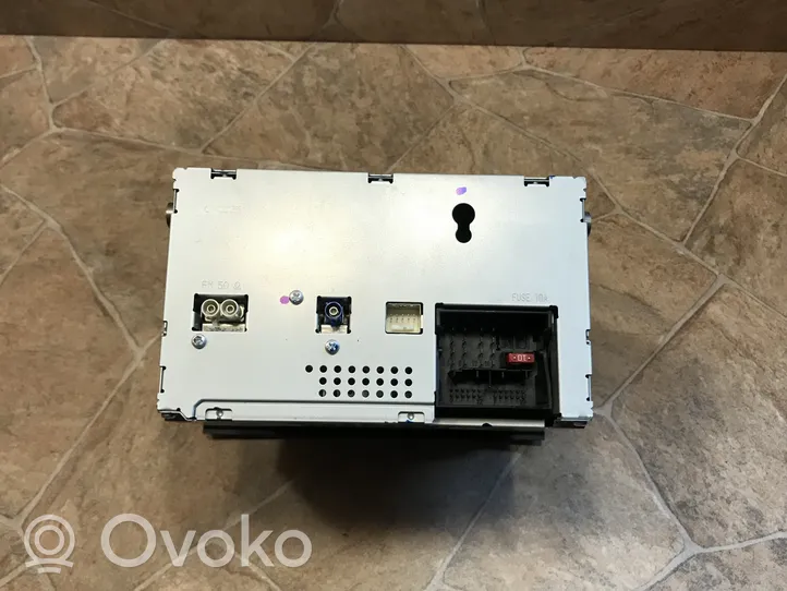 Mercedes-Benz E W212 Radio / CD/DVD atskaņotājs / navigācija A2129003908