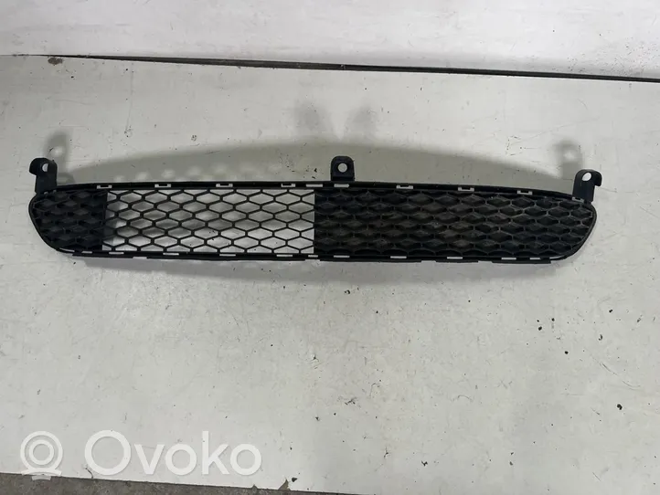 Toyota Aygo AB10 Kratka dolna zderzaka przedniego 53112-0H010