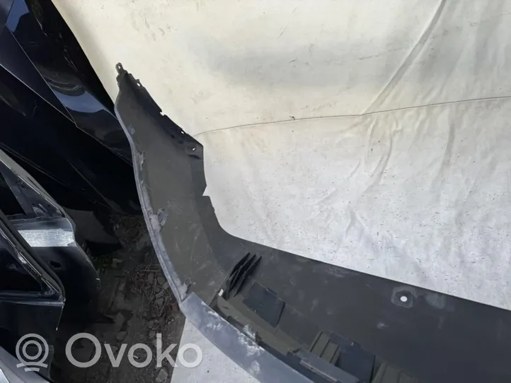 Volvo XC40 Modanatura separatore del paraurti anteriore 