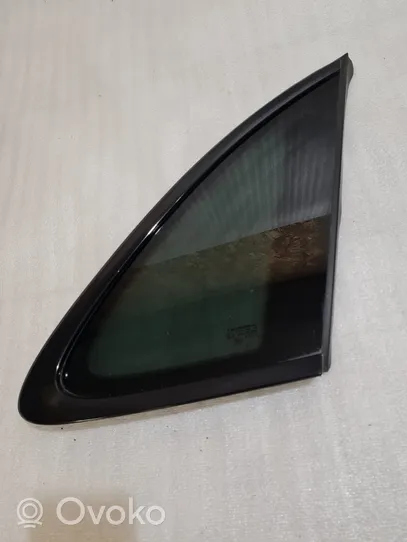 Porsche Macan Rear side window/glass 95B845298