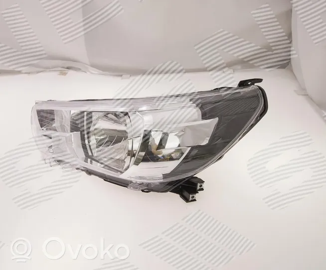 Toyota Hilux (AN10, AN20, AN30) Lampa przednia 81170-0K690