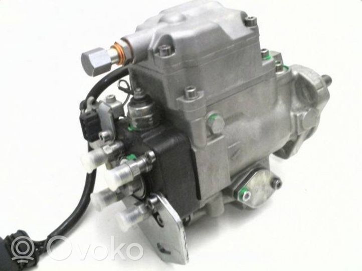 Audi A4 S4 B5 8D Fuel injection high pressure pump 0460404985