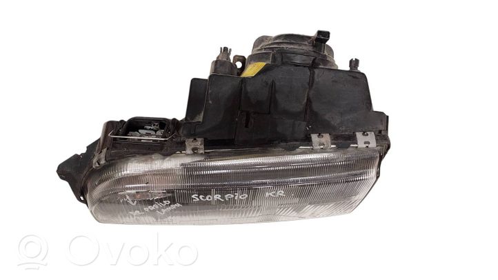 Ford Scorpio Lampa przednia 90GG13006BA