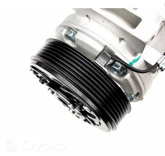 Volvo S60 Ilmastointilaitteen kompressorin pumppu (A/C) 506011-8204
