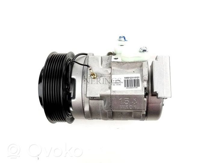 Toyota Hiace (H100) Ilmastointilaitteen kompressorin pumppu (A/C) DCP50095