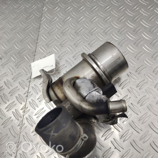 Volkswagen PASSAT B8 EGR-venttiili/lauhdutin 04L131512BQ