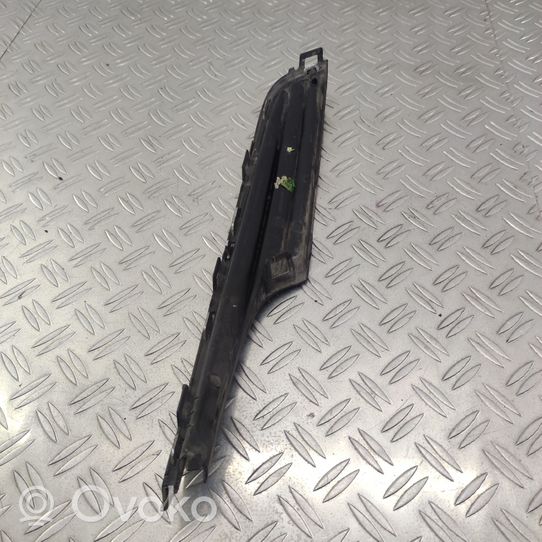 Volkswagen Golf VII Mascherina inferiore del paraurti anteriore 5G0853665A