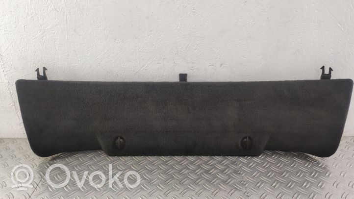 BMW 5 F10 F11 Panel awaryjnego otwierania zamka bagażnika 7209185