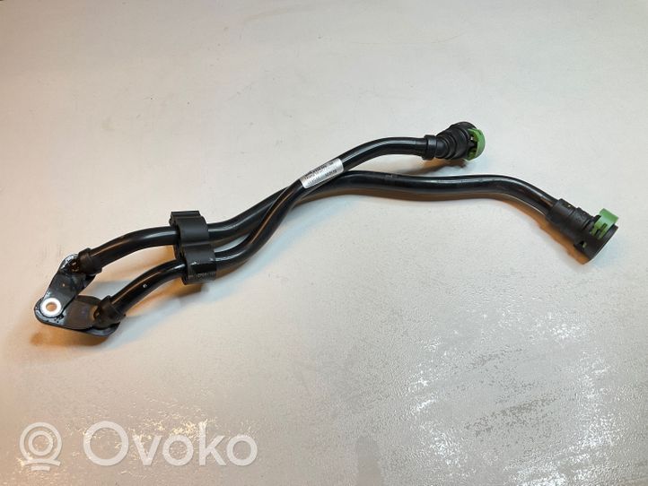 BMW 4 F36 Gran coupe Tubo flessibile del radiatore dell’olio del cambio 8570449