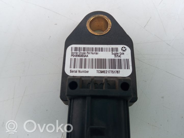 Jeep Liberty Airbag deployment crash/impact sensor 04896065AA