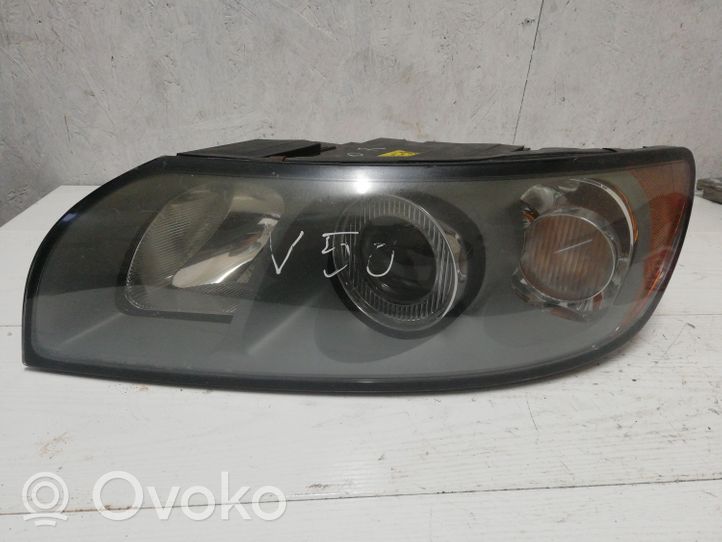 Volvo V50 Phare frontale 