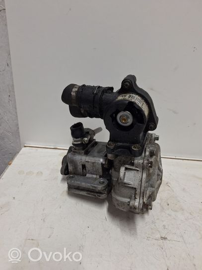 BMW 3 E90 E91 Power steering pump 6756611