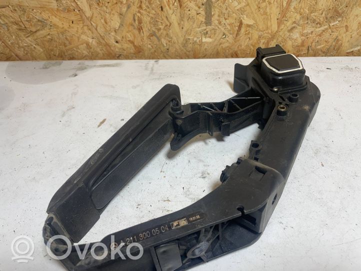 Mercedes-Benz E W211 Pedale dell’acceleratore A2113000504