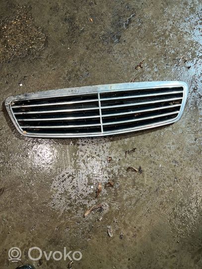 Mercedes-Benz S W220 Grille de calandre avant 777200002