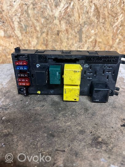 Mercedes-Benz E W210 Module confort 0225455332