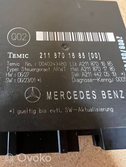 Mercedes-Benz E W211 Bagažinės dangčio valdymo blokas A2118701685