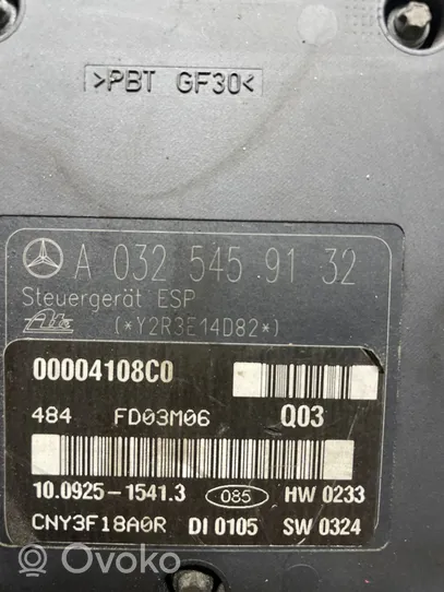 Mercedes-Benz C W203 ABS-pumppu A0325459132