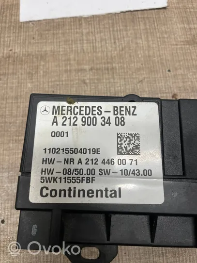 Mercedes-Benz C W204 Unité de commande / module de pompe à carburant A2129003408