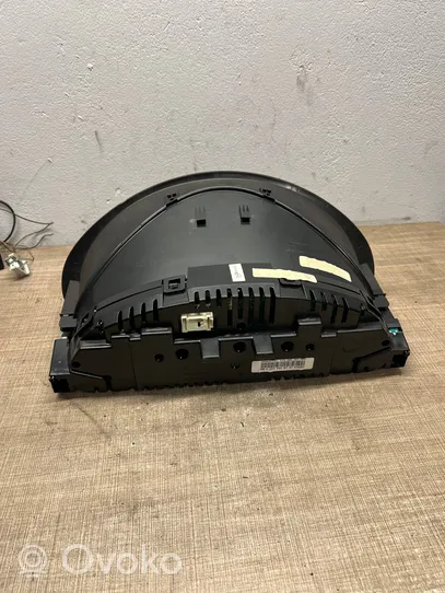 Mercedes-Benz C AMG W203 Speedometer (instrument cluster) A2035409747