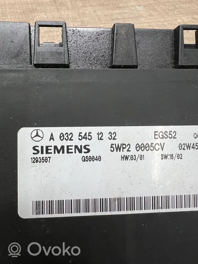 Mercedes-Benz C W203 Module de contrôle de boîte de vitesses ECU A0325451232
