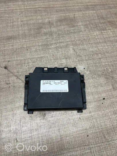 Mercedes-Benz C W203 Module de contrôle de boîte de vitesses ECU A0325451232