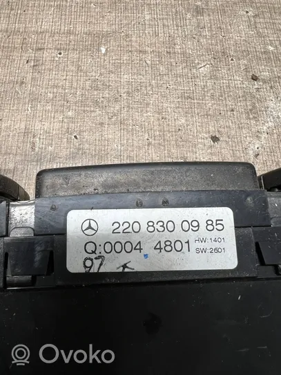 Mercedes-Benz S W220 Panel klimatyzacji A2208300985